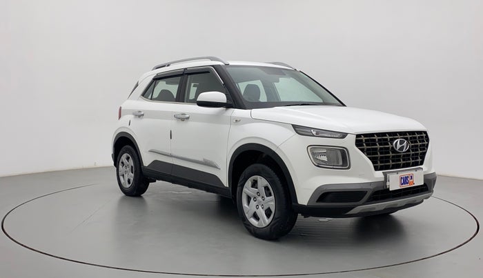 2020 Hyundai VENUE S 1.2, Petrol, Manual, 44,128 km, Right Front Diagonal