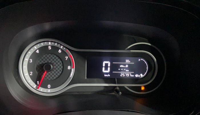 2022 Hyundai GRAND I10 NIOS ASTA 1.2 KAPPA VTVT, Petrol, Manual, 25,782 km, Odometer Image
