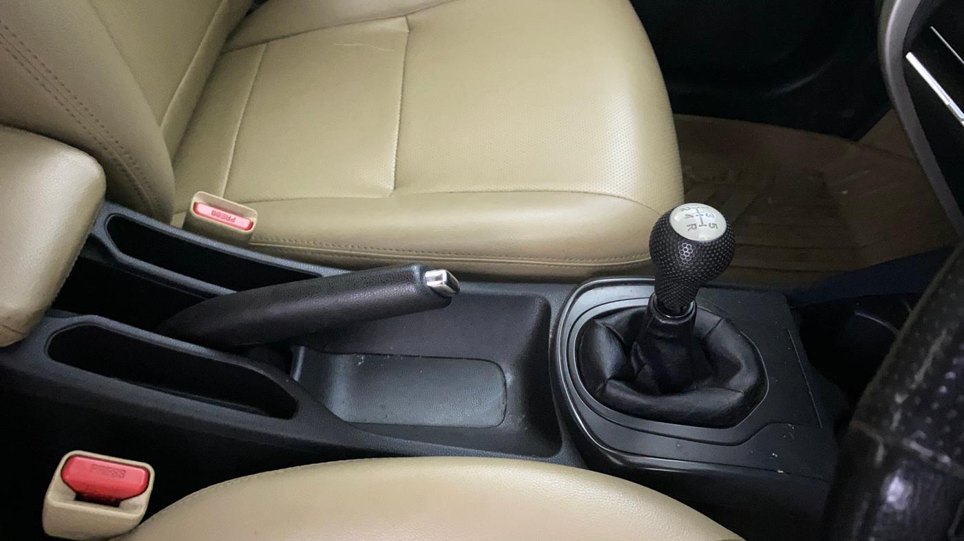 2019 Honda City 1.5L I-VTEC SV, Petrol, Manual, 68,183 km, Gear Lever