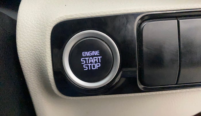 2020 KIA SONET HTX 1.0 IMT, Petrol, Manual, 31,900 km, Keyless Start/ Stop Button