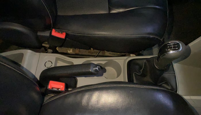 2019 Tata Tiago XM PETROL, CNG, Manual, 54,443 km, Gear Lever