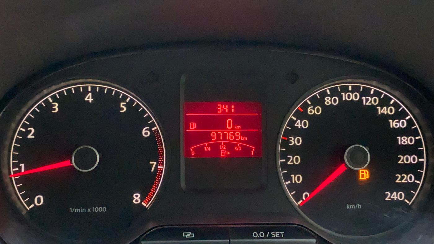 2011 Volkswagen Vento HIGHLINE 1.6 MPI, Petrol, Manual, 97,769 km, Odometer Image