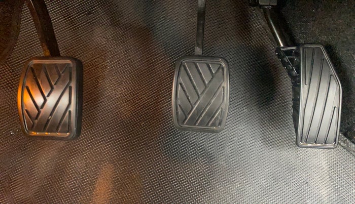 2019 Maruti Baleno SIGMA PETROL 1.2, Petrol, Manual, 9,341 km, Pedals