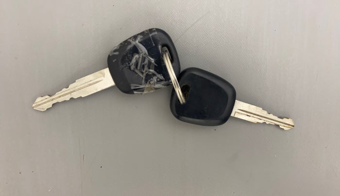 2019 Maruti Baleno SIGMA PETROL 1.2, Petrol, Manual, 9,341 km, Key Close Up