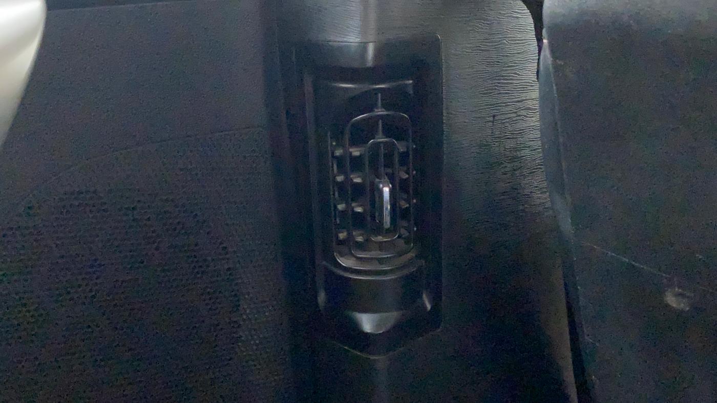 2019 Mahindra XUV500 W11 (O) AT, Diesel, Automatic, 87,992 km, Rear AC Vents