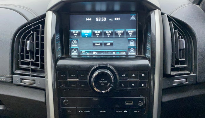 2019 Mahindra XUV500 W11 (O) AT, Diesel, Automatic, 87,992 km, Infotainment System