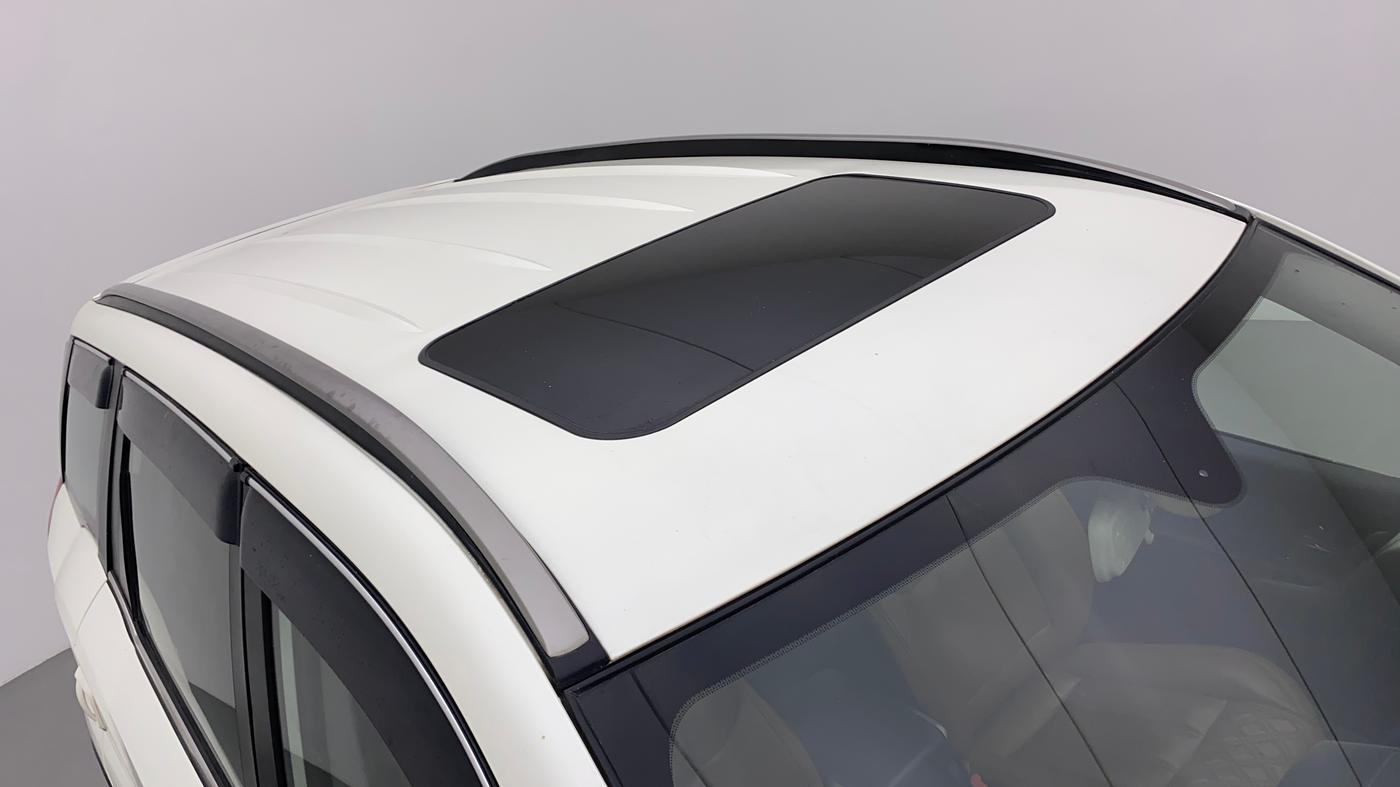2019 Mahindra XUV500 W11 (O) AT, Diesel, Automatic, 87,992 km, Roof