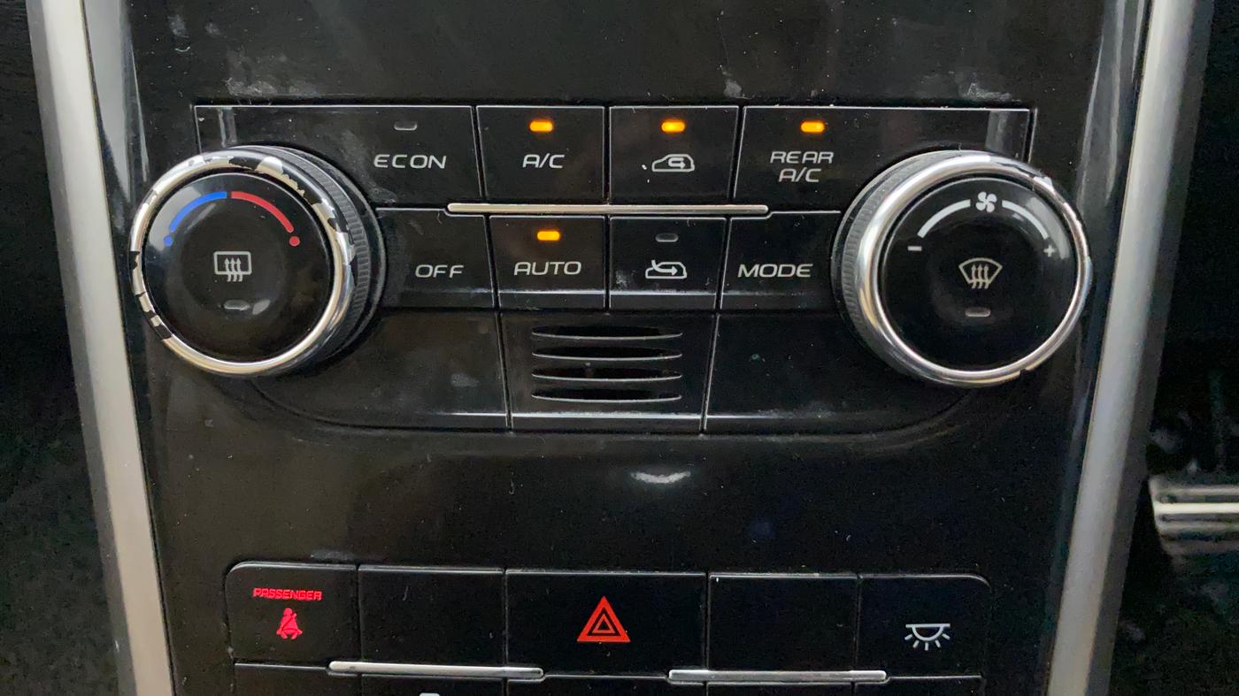 2019 Mahindra XUV500 W11 (O) AT, Diesel, Automatic, 87,992 km, Automatic Climate Control