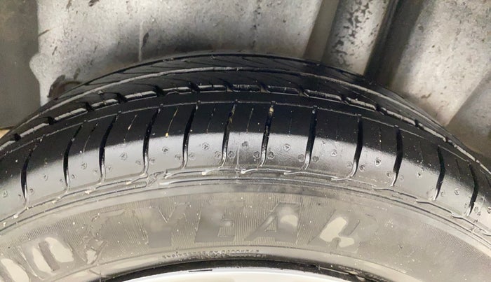 2023 Maruti Ciaz SIGMA 1.5 SHVS MT  PETROL, Petrol, Manual, 52,812 km, Left Rear Tyre Tread