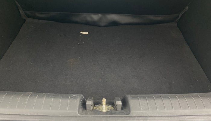 2019 Hyundai VENUE SX PLUS 1.0 TURBO DCT, Petrol, Automatic, 64,745 km, Boot Inside