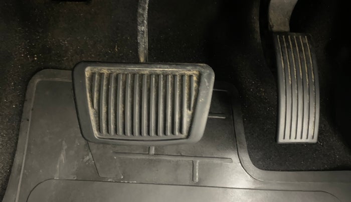 2019 Hyundai VENUE SX PLUS 1.0 TURBO DCT, Petrol, Automatic, 64,745 km, Pedals