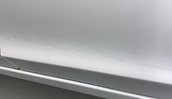 2017 Honda City 1.5L I-VTEC V MT, Petrol, Manual, 84,068 km, Rear left door - Minor scratches