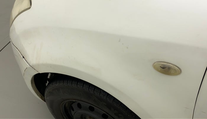 2011 Maruti Swift VXI D, Petrol, Manual, 77,068 km, Left fender - Minor scratches