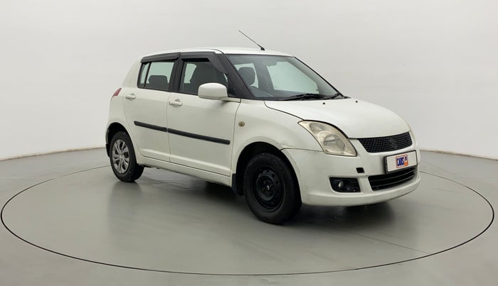 2011 Maruti Swift VXI D, Petrol, Manual, 77,068 km, Right Front Diagonal