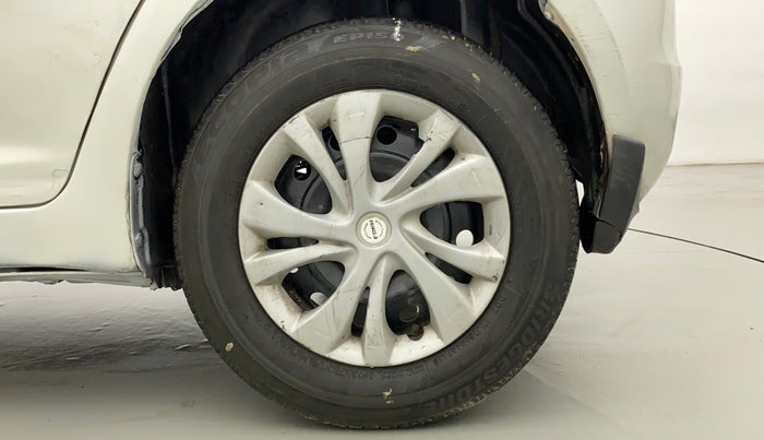 2011 Maruti Swift VXI D, Petrol, Manual, 77,068 km, Left Rear Wheel