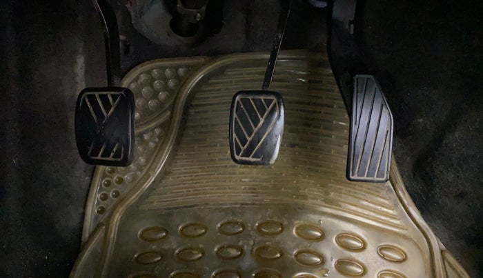 2017 Maruti IGNIS ALPHA 1.2, Petrol, Manual, 58,331 km, Pedals