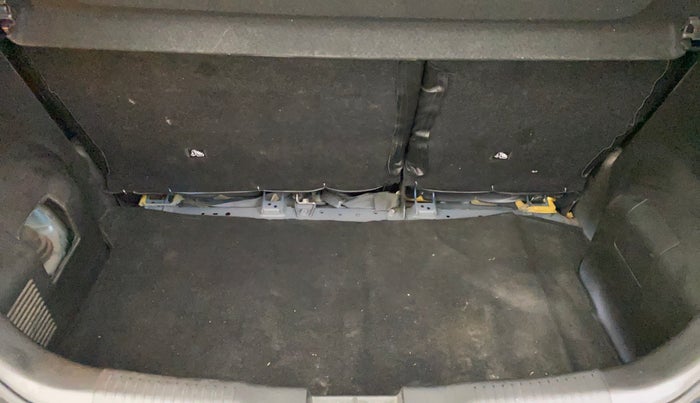 2017 Maruti IGNIS ALPHA 1.2, Petrol, Manual, 58,331 km, Boot Inside