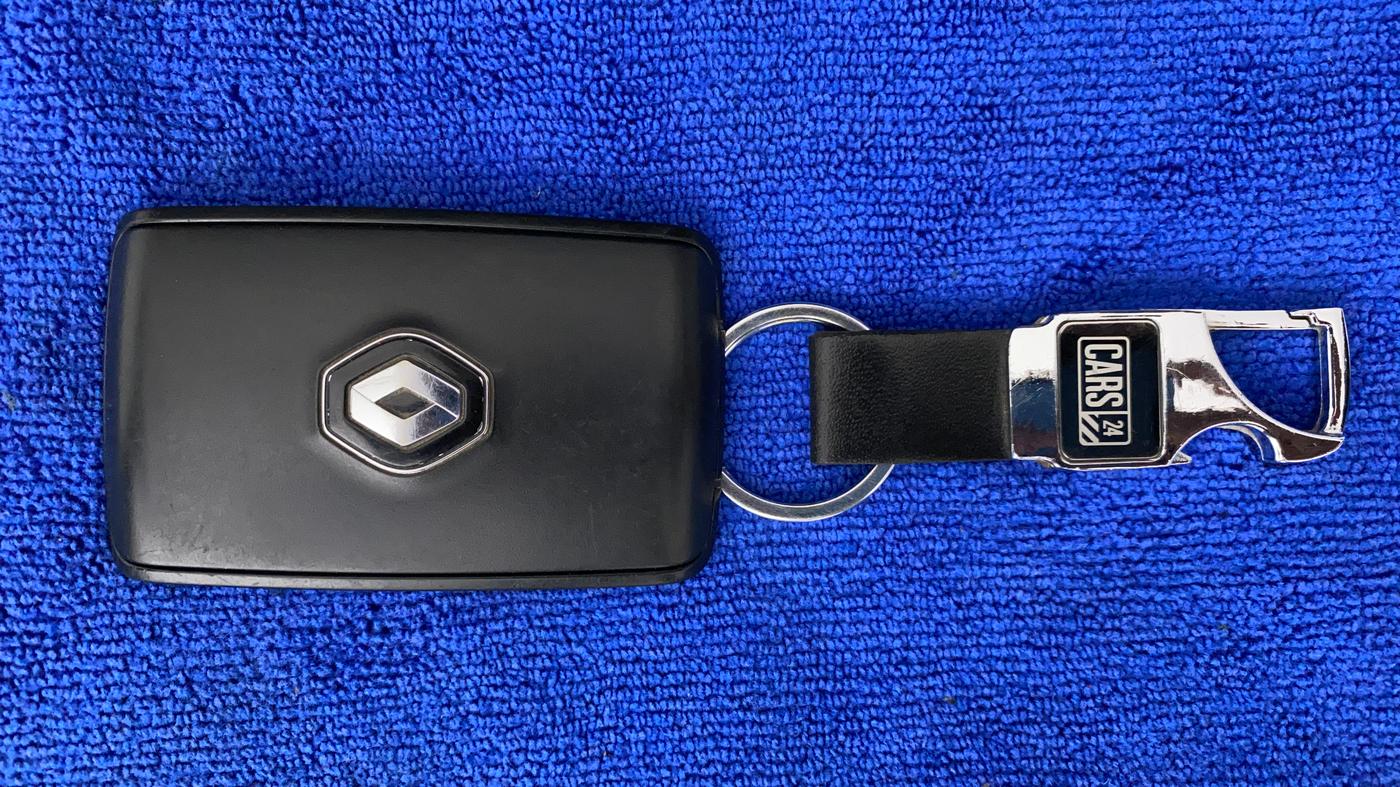 2020 Renault TRIBER RXZ, Petrol, Manual, 64,453 km, Key Close Up