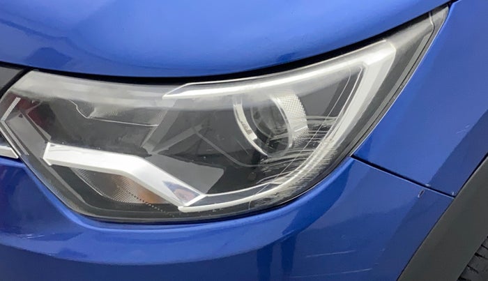 2020 Renault TRIBER RXZ, Petrol, Manual, 64,453 km, Left headlight - Minor scratches