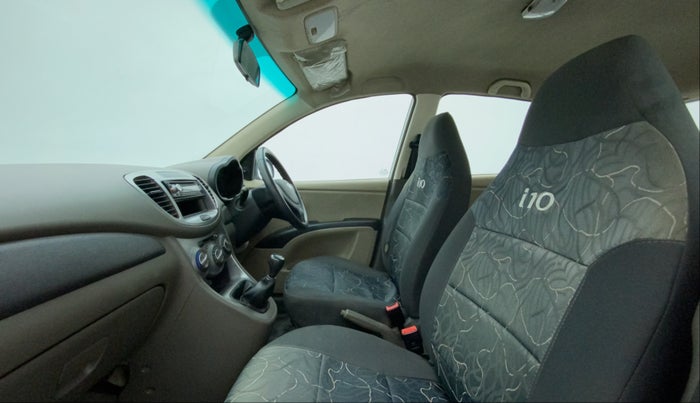 2012 Hyundai i10 MAGNA 1.1, CNG, Manual, 91,335 km, Right Side Front Door Cabin