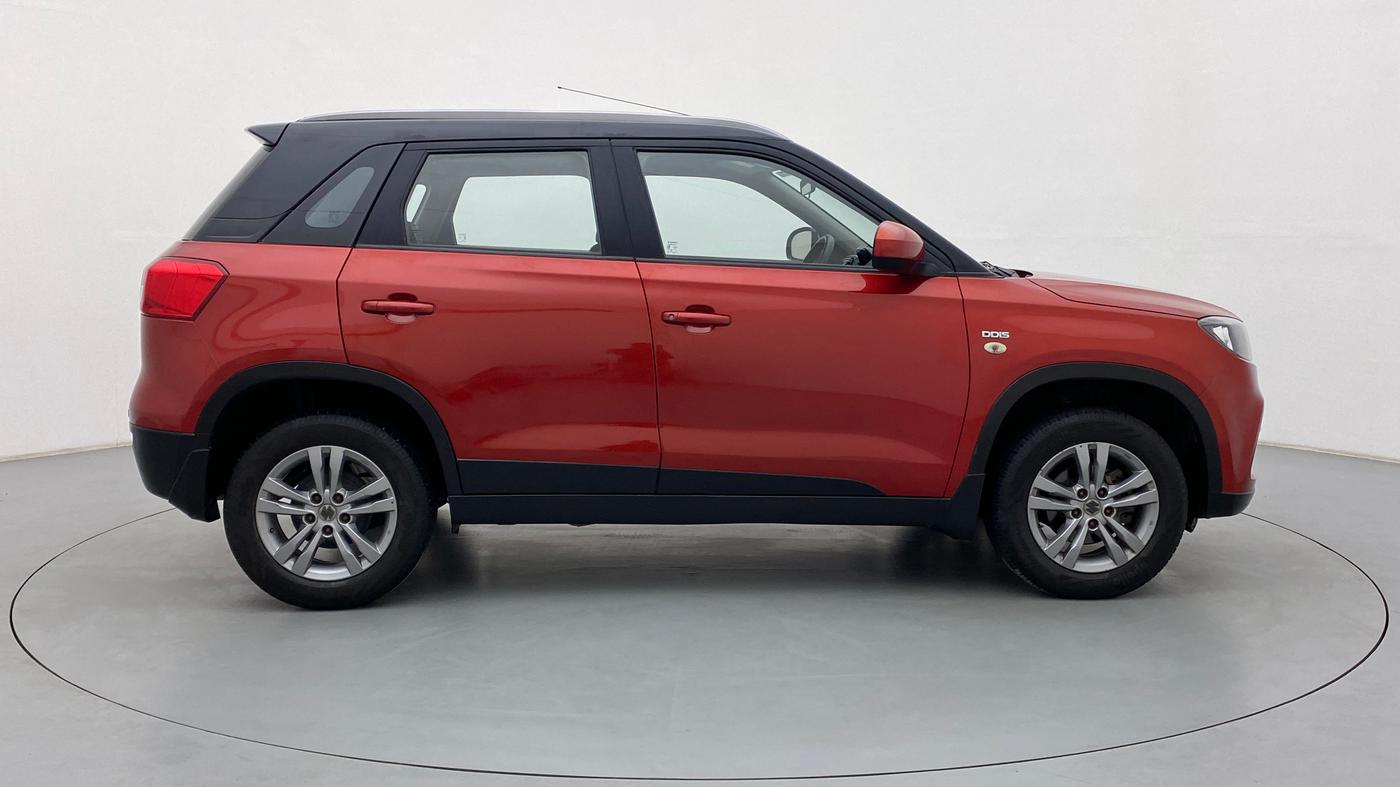 2016 Maruti Vitara Brezza ZDI, Diesel, Manual, 17,821 km, Right Side View