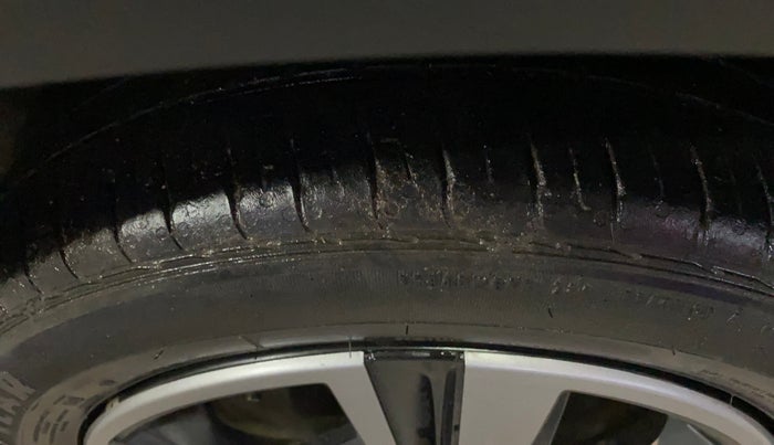 2022 Tata TIAGO NRG XZ AMT, Petrol, Automatic, 16,985 km, Left Front Tyre Tread