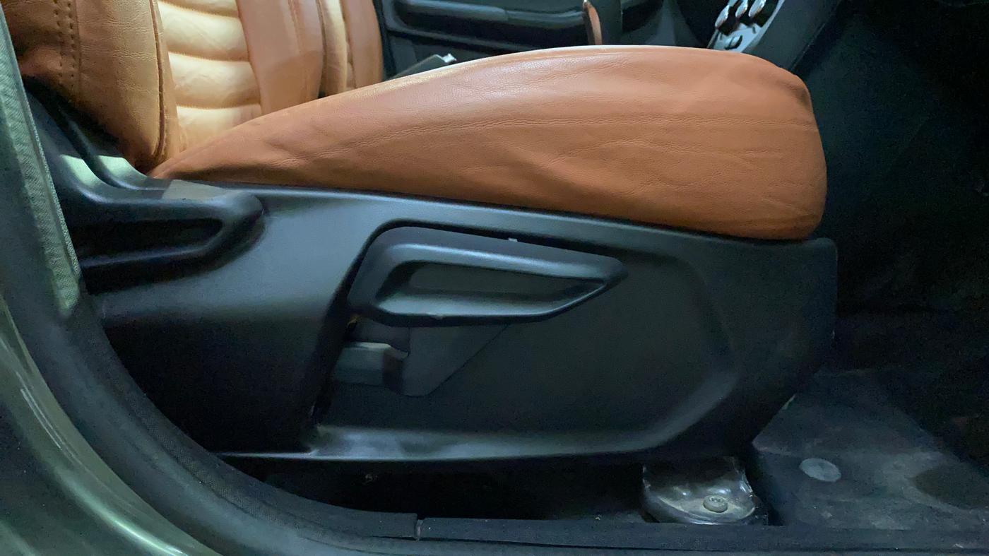 2022 Tata TIAGO NRG XZ AMT, Petrol, Automatic, 16,589 km, Driver Side Adjustment Panel
