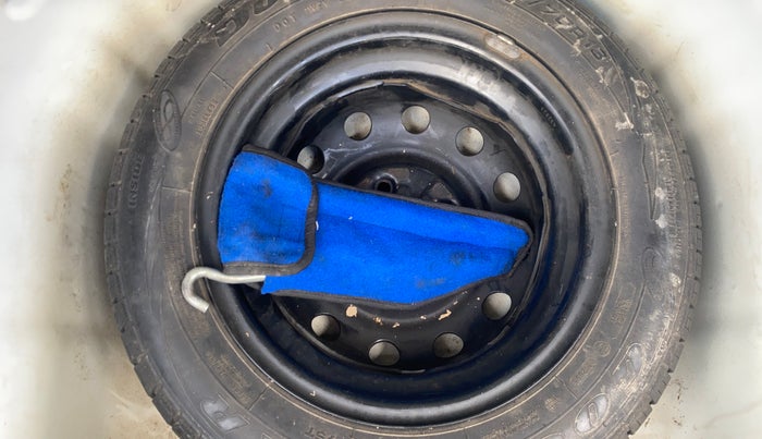 2015 Hyundai Eon MAGNA +, Petrol, Manual, 77,507 km, Spare Tyre