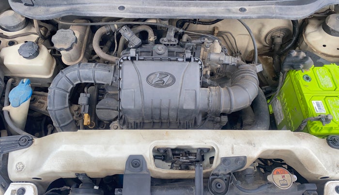 2015 Hyundai Eon MAGNA +, Petrol, Manual, 77,507 km, Engine View