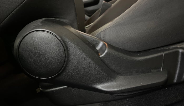 2019 Maruti Swift LXI, Petrol, Manual, 13,268 km, Driver Side Adjustment Panel