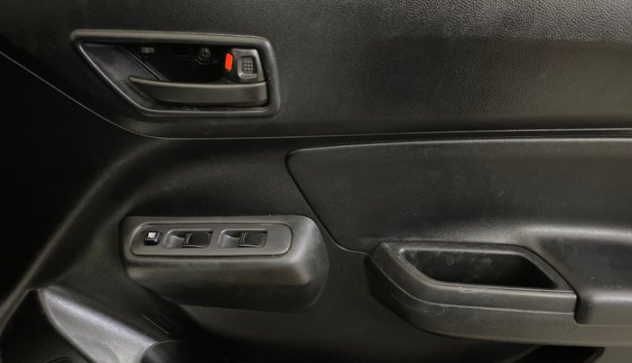 2019 Maruti Swift LXI, Petrol, Manual, 13,268 km, Driver Side Door Panels Control