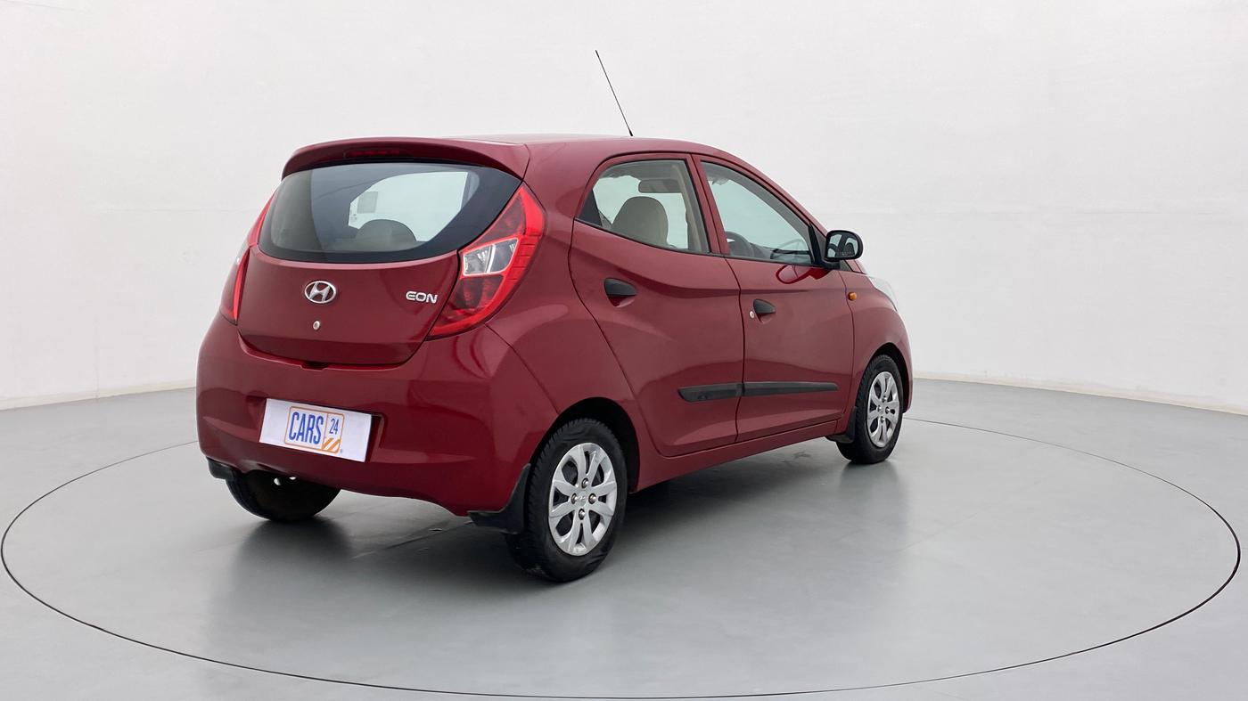 2017 Hyundai Eon MAGNA +, Petrol, Manual, 27,848 km, Right Back Diagonal