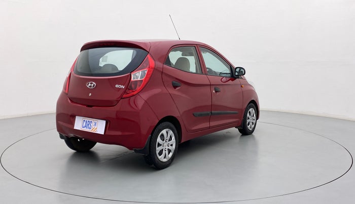2017 Hyundai Eon MAGNA +, Petrol, Manual, 27,848 km, Right Back Diagonal