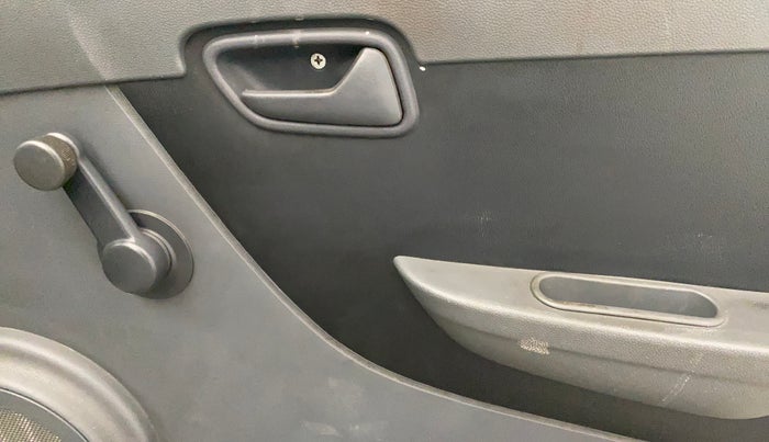 2013 Maruti Alto 800 LX, Petrol, Manual, 35,636 km, Driver Side Door Panels Control