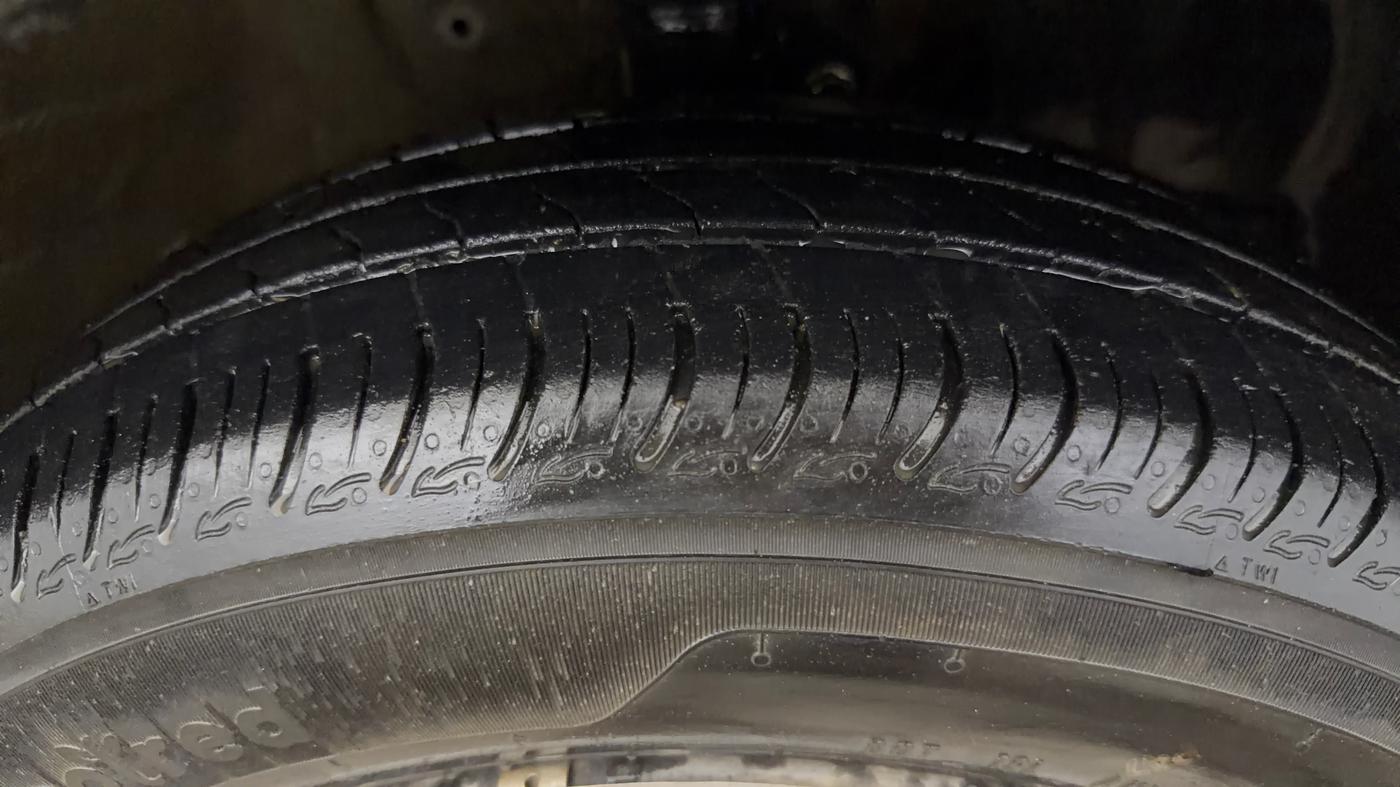 2025 Maruti New Wagon-R VXI CNG 1.0, CNG, Manual, 22,629 km, Right Front Tyre Tread