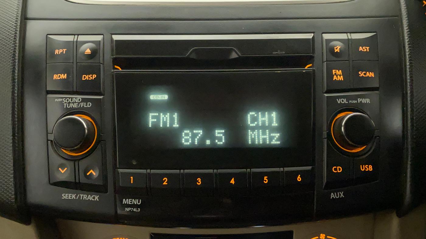 2014 Maruti Swift Dzire ZXI, Petrol, Manual, 40,751 km, Infotainment System