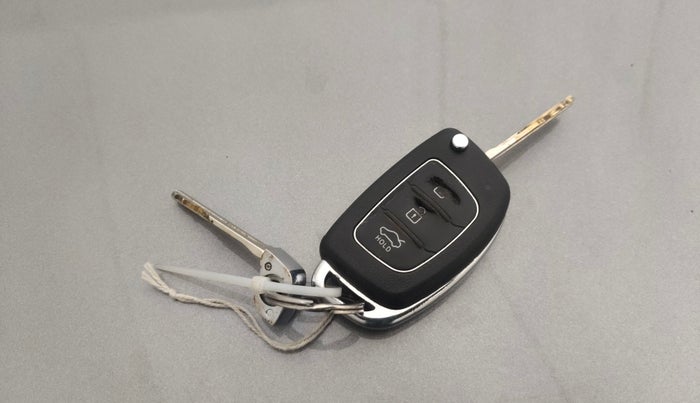 2013 Hyundai i20 SPORTZ 1.2, Petrol, Manual, 93,402 km, Key Close Up