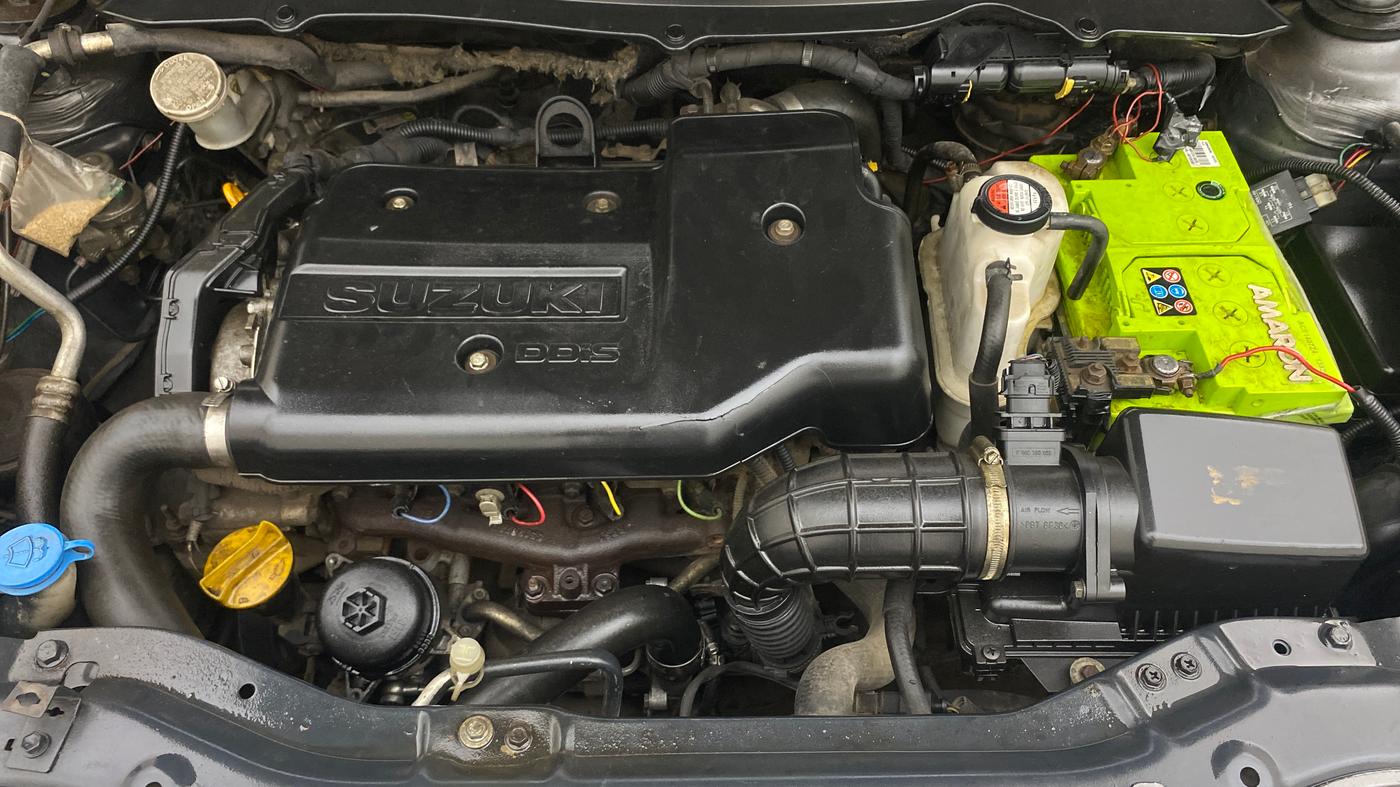 2013 Maruti Swift Dzire VDI, Diesel, Manual, 1,18,252 km, Engine View