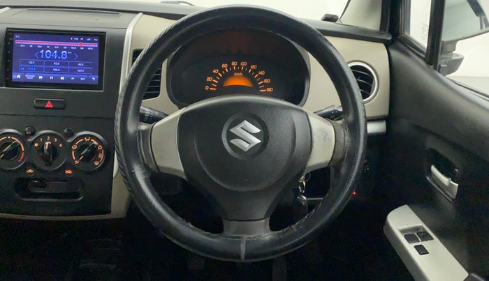 2015 Maruti Wagon R 1.0 LXI CNG, CNG, Manual, 72,957 km, Steering Wheel Close Up