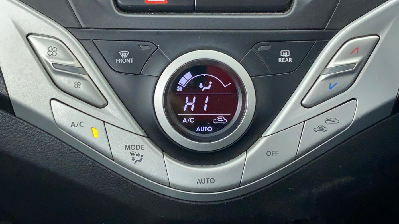 2017 Maruti Baleno DELTA PETROL 1.2, Petrol, Manual, 56,347 km, Automatic Climate Control