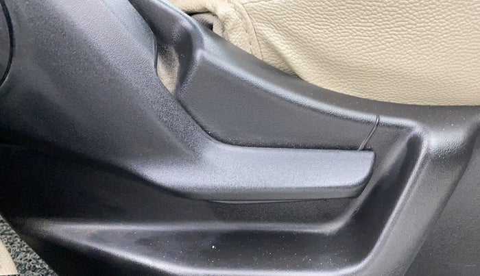 2022 Maruti New Wagon-R ZXI 1.2 AMT, Petrol, Automatic, 40,409 km, Driver Side Adjustment Panel