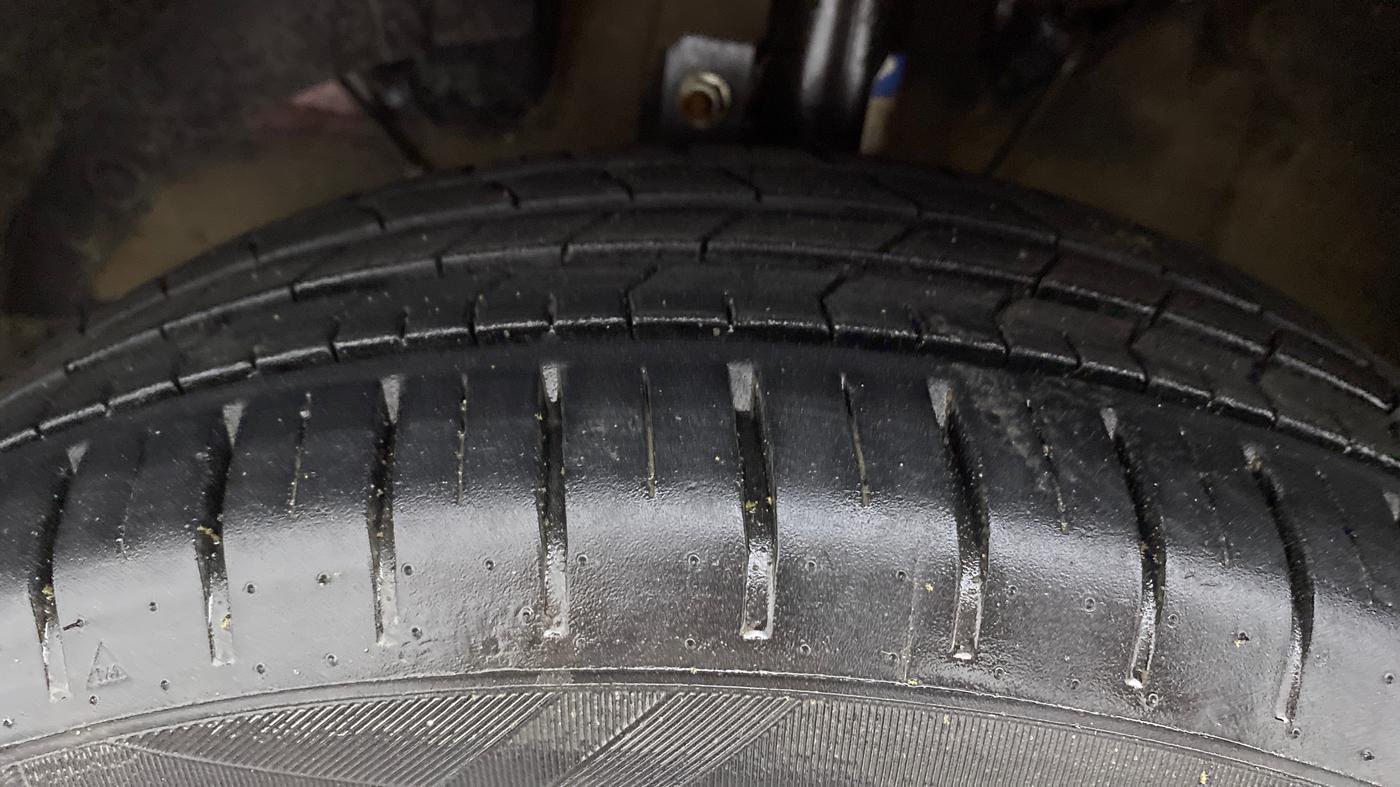 2021 Maruti Baleno ZETA CVT PETROL 1.2, Petrol, Automatic, 6,507 km, Left Front Tyre Tread