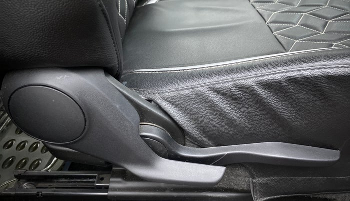 2021 Maruti Baleno ZETA CVT PETROL 1.2, Petrol, Automatic, 6,507 km, Driver Side Adjustment Panel