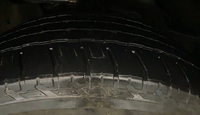 2023 Toyota Fortuner 4X4 AT 2.8 DIESEL, Diesel, Automatic, 83,352 km, Left Front Tyre Tread