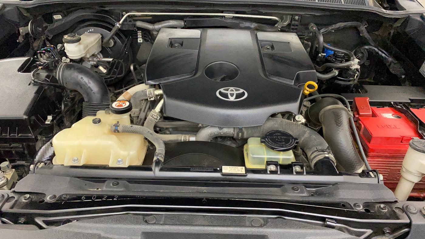 2023 Toyota Fortuner 4X4 AT 2.8 DIESEL, Diesel, Automatic, 83,884 km, Engine View