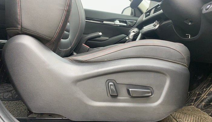 2020 KIA SELTOS GTX PLUS 1.4 PETROL, Petrol, Manual, 34,017 km, Driver Side Adjustment Panel