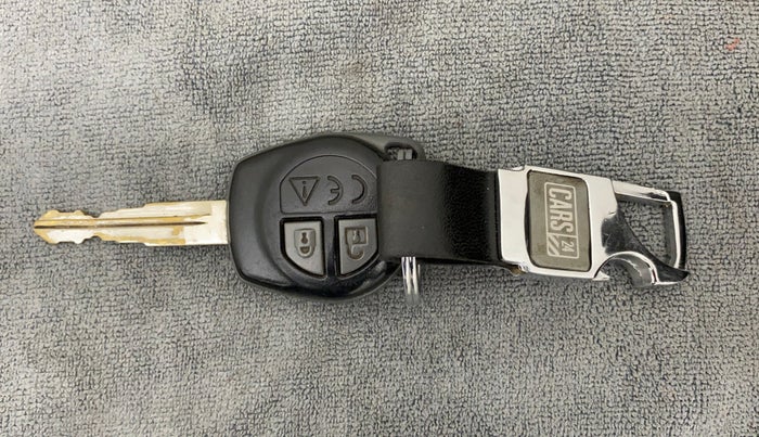 2018 Maruti Swift VDI, Diesel, Manual, 66,721 km, Key Close Up