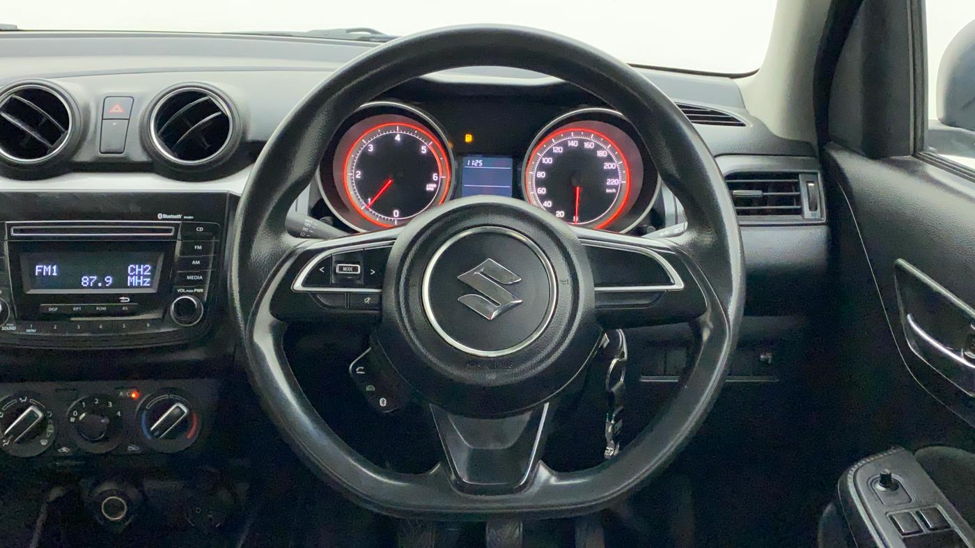 2018 Maruti Swift VDI, Diesel, Manual, 66,721 km, Steering Wheel Close Up