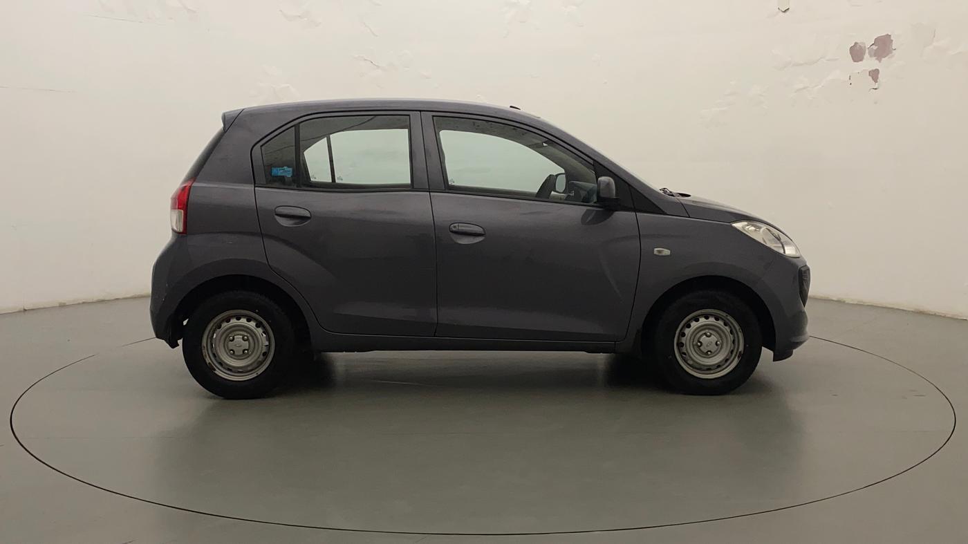 2019 Hyundai NEW SANTRO MAGNA, Petrol, Manual, 16,502 km, Right Side