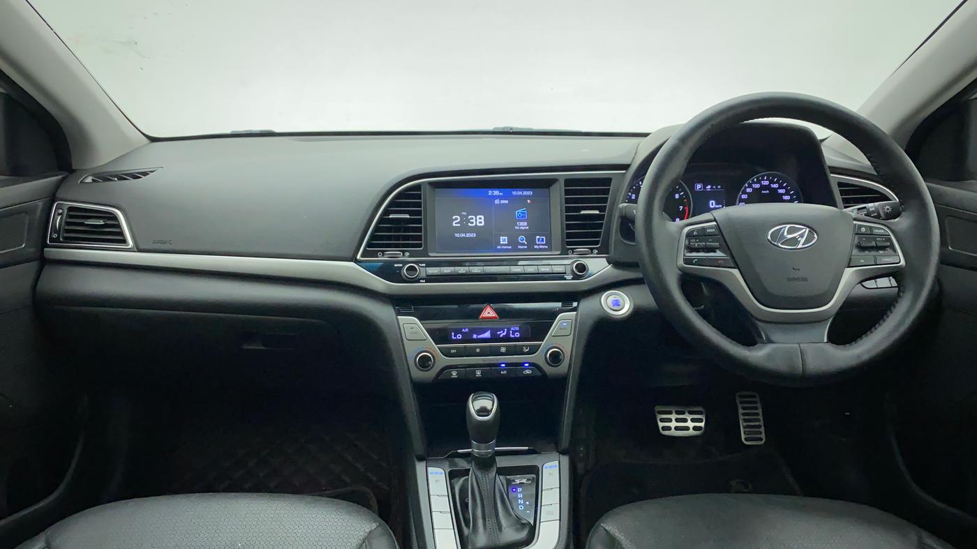 2017 Hyundai New Elantra 2.0 SX(O) AT PETROL, Petrol, Automatic, 51,616 km, Dashboard